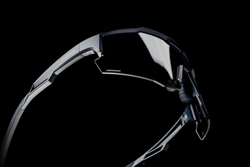 Окуляри ONRIDE CL Trend з лінзою Photochromic кат 0-3 (84-18%), оправа TR90 чорна
